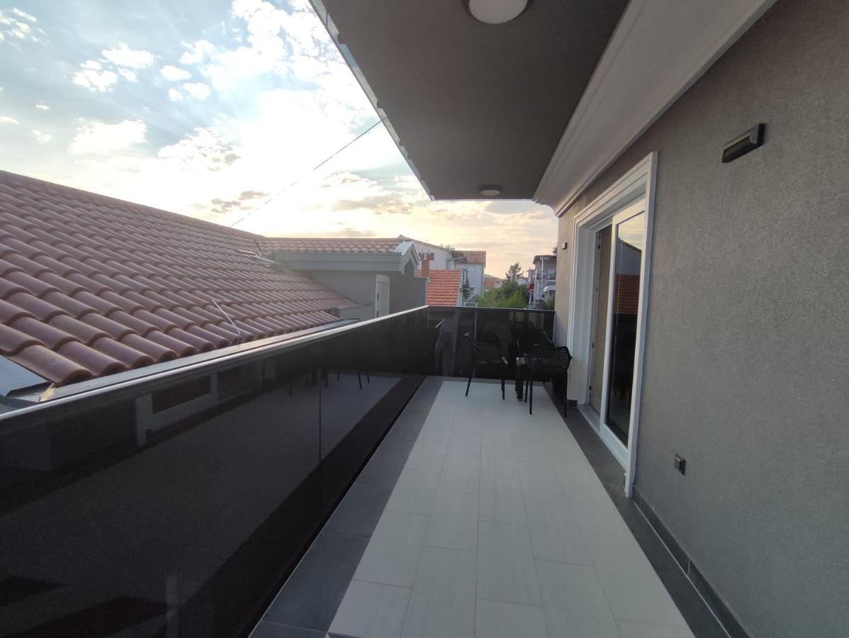 Luxury Apartments-La Dino Maky Vodice Exteriér fotografie